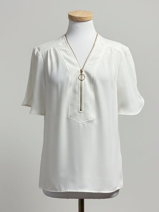 Trina Turk Tops - Trina Turk ivory blouse with zipper, size S, NEW WITH TAGS!